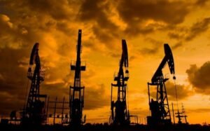 OPEP+ segue firme na defesa dos preços do petróleo; confira análise hEDGEpoint