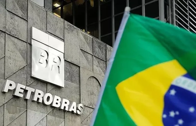 Petrobras avalia plataforma própria para viabilizar produção em Sergipe Águas Profundas