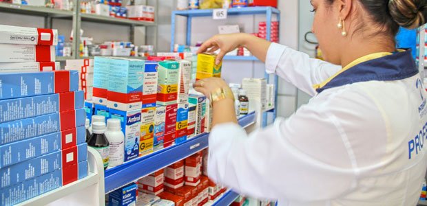 Farmácias disputam mercado de conveniência