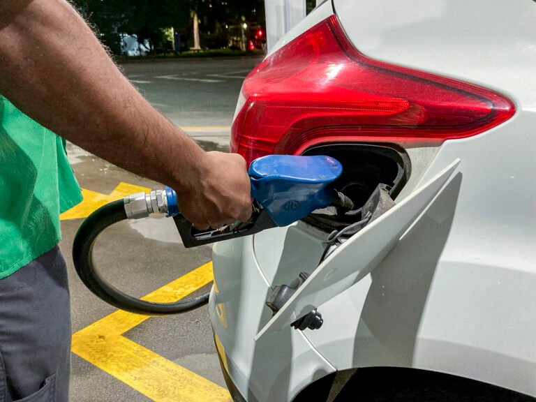 CMA vai debater proibição de carro novo a gasolina ou diesel a partir de 2030