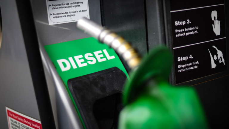 Vendas de diesel no Brasil crescem 3,77% em junho