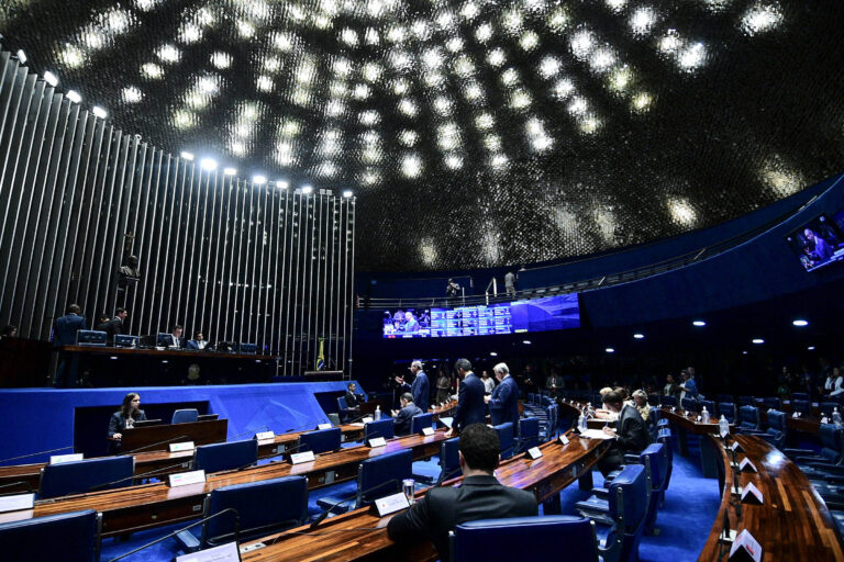 Programa de Transição Energética é aprovado no Senado com acenos para gás, nuclear e agro