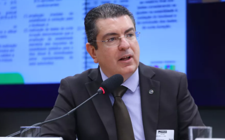 Vinicius LouresCâmara dos Deputados