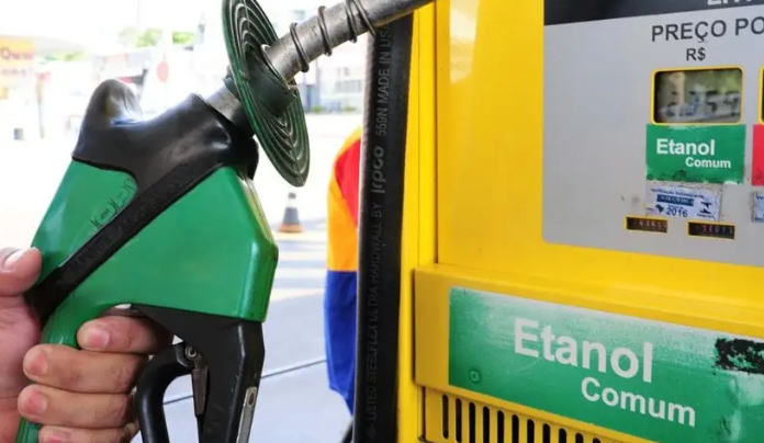 Preço do etanol cai em 12 estados, aponta ANP