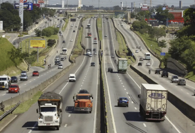 Preços dos combustíveis caem na BR-101, mas rodovia ainda é a mais cara para abastecer
